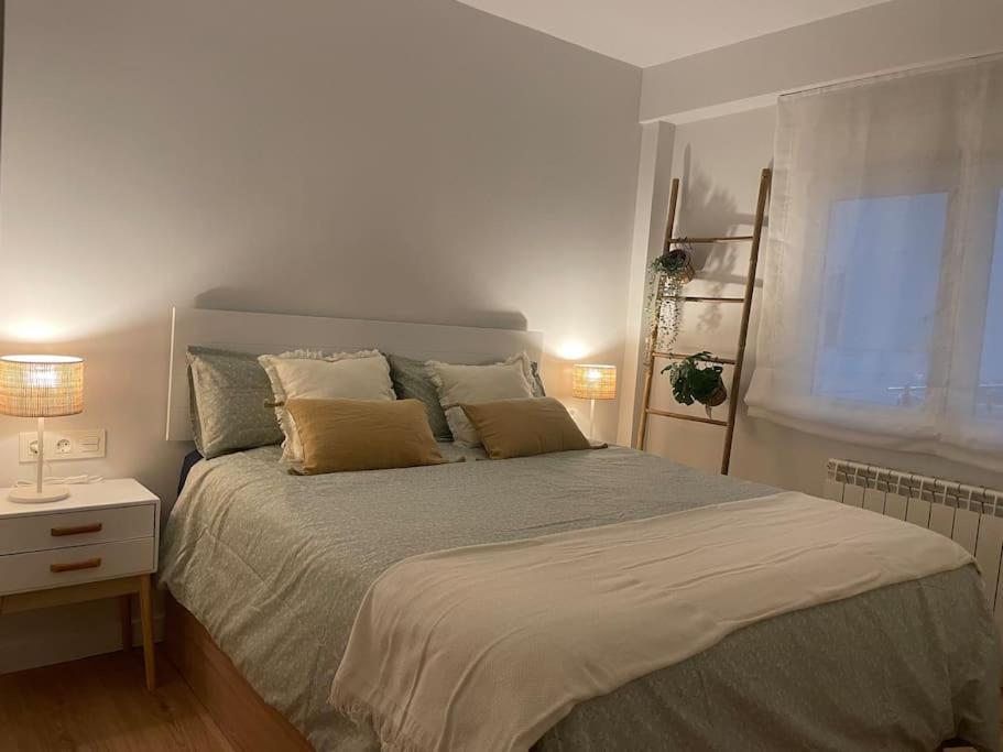 Apartamento A Estrenar En Centro Gijon. Fibra-Tv Екстер'єр фото